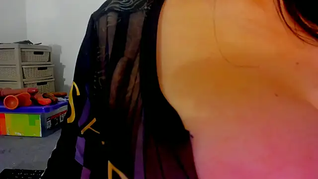 Conny hot3 online show from 14, 9, 2025