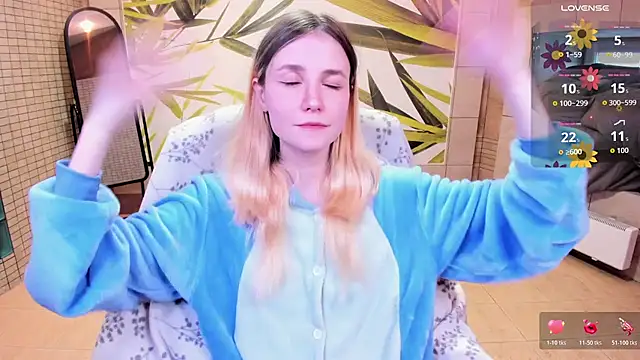 Snapshot of fleximona chatting on 12, 4, 2026 fleximona online show from 12, 4, 2026