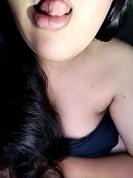 Snapshot of Annerae chatting on 1, 4, 2026 Annerae online show from 1, 4, 2026