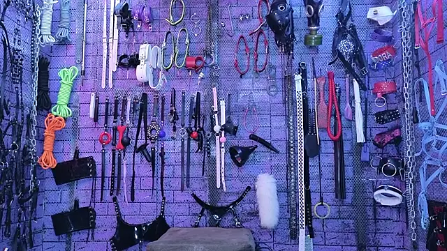 Snapshot of PANDORANEZZ chatting on 5, 2, 2026 PANDORANEZZ online show from 5, 2, 2026