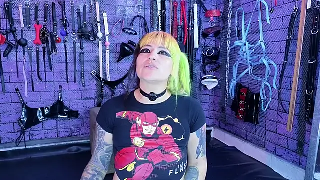 Snapshot of PANDORANEZZ chatting on 24, 4, 2026 PANDORANEZZ online show from 24, 4, 2026