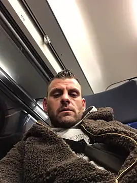 Snapshot of Badkev91 chatting on 4, 1, 2025 Badkev91 online show from 4, 1, 2025