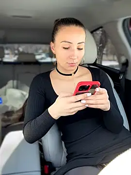 Snapshot of YOUR-KARINA chatting on 13, 3, 2026 YOUR-KARINA online show from 13, 3, 2026