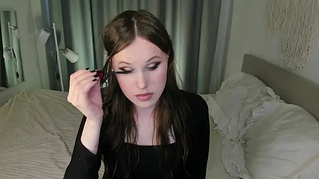 EffieMinki online show from 2, 6, 2026