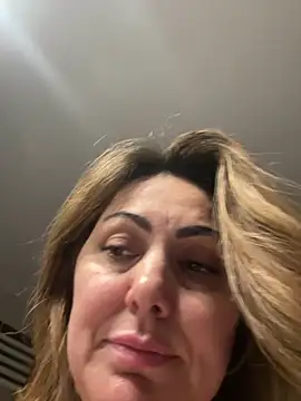 Snapshot of Emma_roqueen chatting on 9, 3, 2026 Emma roqueen online show from 9, 3, 2026