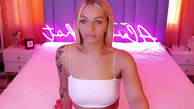 Snapshot of AllwaysHotJ chatting on 26, 12, 2024 AllwaysHotJ online show from 26, 12, 2024