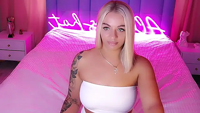 Snapshot of AllwaysHotJ chatting on 22, 9, 2025 AllwaysHotJ online show from 22, 9, 2025