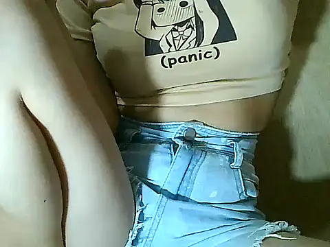 Snapshot of PinaySkinnyGirl chatting on 1, 11, 2025 PinaySkinnyGirl online show from 1, 11, 2025