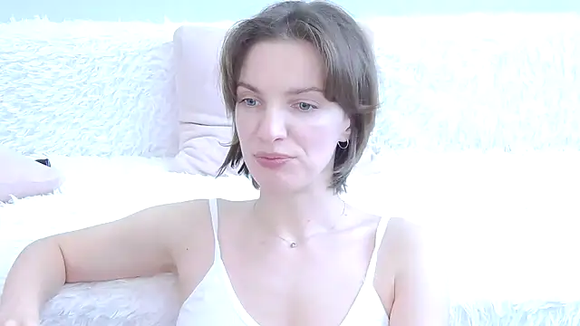 Snapshot of Beauty_Alex chatting on 3, 2, 2026 Beauty Alex online show from 3, 2, 2026