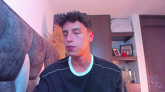 Snapshot of I_Gabriel chatting on 4, 1, 2025 I Gabriel online show from 4, 1, 2025