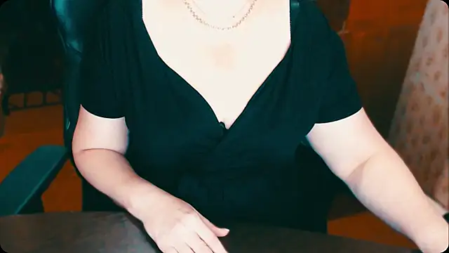 Snapshot of AlisaHot55 chatting on 12, 12, 2024 AlisaHot55 online show from 12, 12, 2024