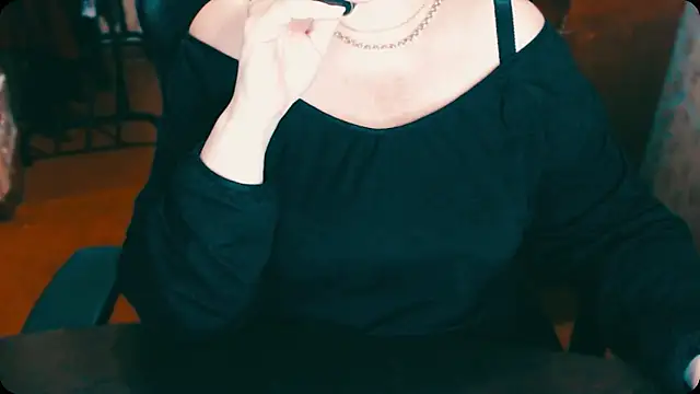 Snapshot of AlisaHot55 chatting on 28, 1, 2025 AlisaHot55 online show from 28, 1, 2025