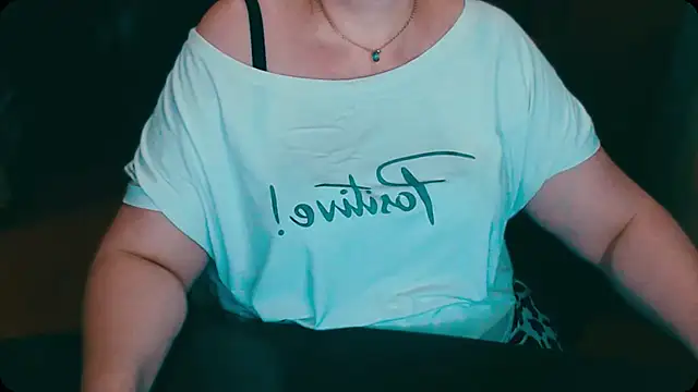 Snapshot of AlisaHot55 chatting on 27, 10, 2025 AlisaHot55 online show from 27, 10, 2025