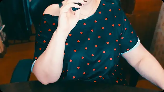 Snapshot of AlisaHot55 chatting on 31, 10, 2025 AlisaHot55 online show from 31, 10, 2025