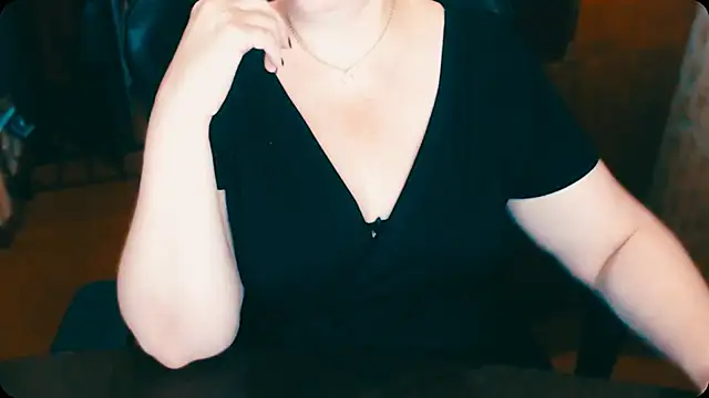 Snapshot of AlisaHot55 chatting on 13, 11, 2025 AlisaHot55 online show from 13, 11, 2025