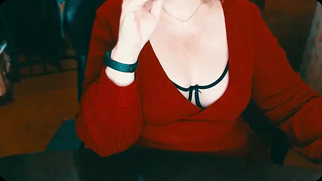 Snapshot of AlisaHot55 chatting on 20, 11, 2025 AlisaHot55 online show from 20, 11, 2025