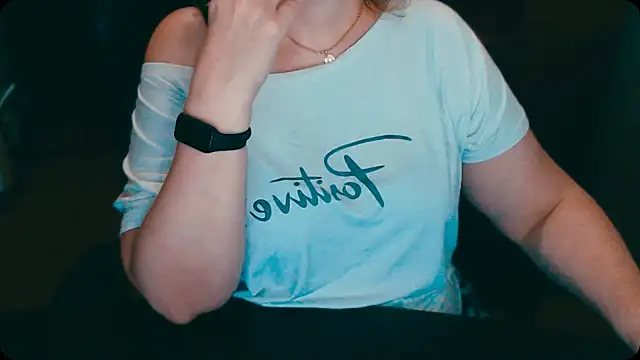 Snapshot of AlisaHot55 chatting on 21, 11, 2025 AlisaHot55 online show from 21, 11, 2025