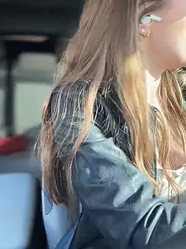 Snapshot of lunagirl13 chatting on 16, 1, 2026 lunagirl13 online show from 16, 1, 2026