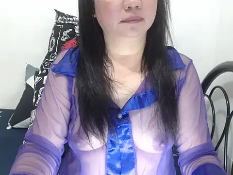 Snapshot of stacie_iris chatting on 26, 11, 2025 stacie iris online show from 26, 11, 2025