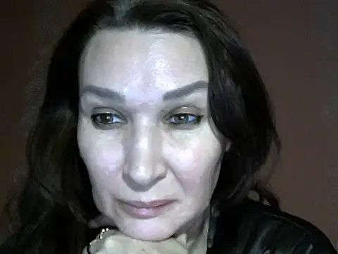 Snapshot of PrettyAndWild chatting on 5, 1, 2025 PrettyAndWild online show from 5, 1, 2025