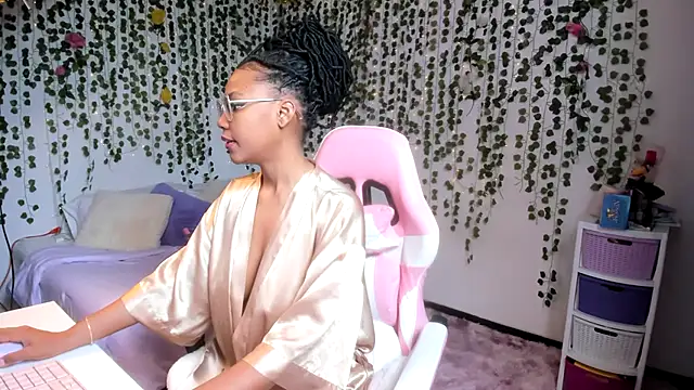 violeta milleer online show from 7, 11, 2025