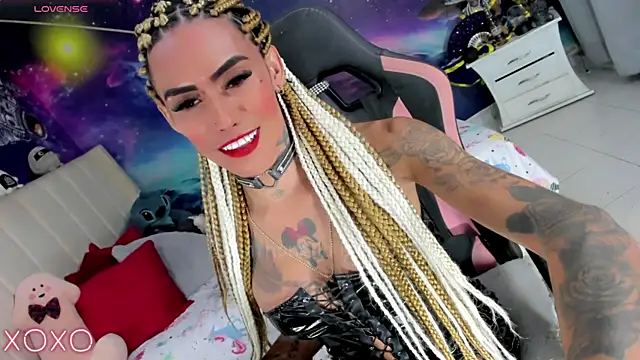 Nella Dolls online show from 25, 7, 2026