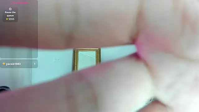 Snapshot of Hela_wet chatting on 13, 1, 2026 Hela wet online show from 13, 1, 2026