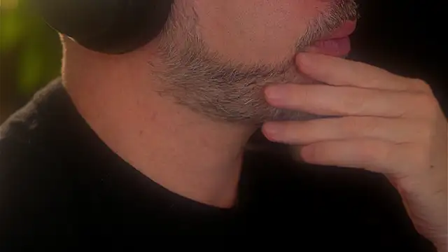 Snapshot of Sanders_White chatting on 18, 9, 2025 Sanders White online show from 18, 9, 2025