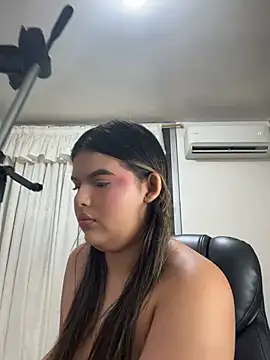 Lia sexx online show from 28, 2, 2025