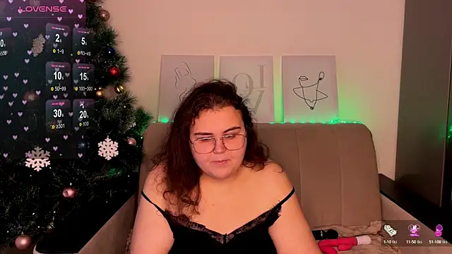 Curvy Jane online show from 13, 12, 2024
