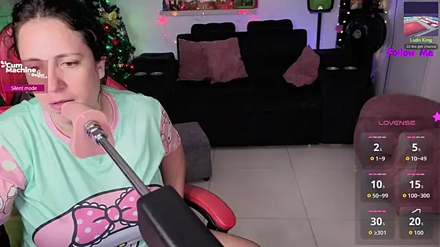 Snapshot of valery_adams1 chatting on 22, 11, 2025 valery adams1 online show from 22, 11, 2025