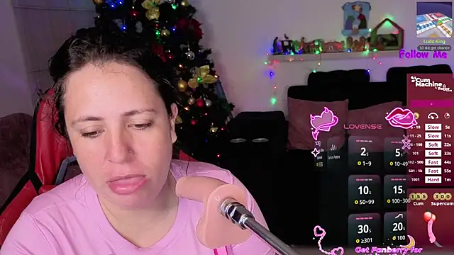 Snapshot of valery_adams1 chatting on 5, 12, 2025 valery adams1 online show from 5, 12, 2025