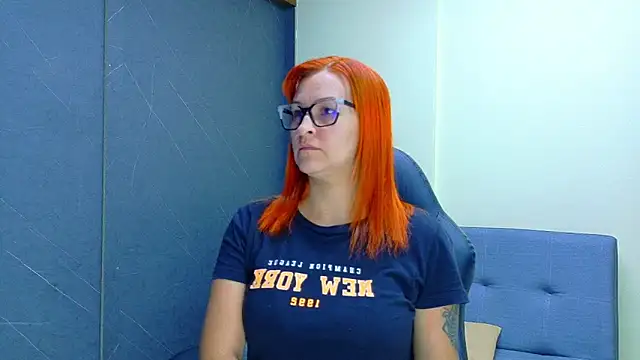 Snapshot of Britney_taylor_ chatting on 18, 3, 2026 Britney taylor online show from 18, 3, 2026