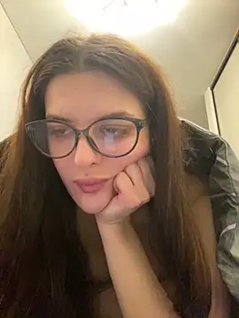 little belucci online show from 25, 1, 2025