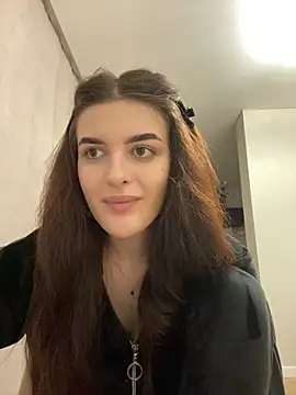 little belucci online show from 12, 3, 2025