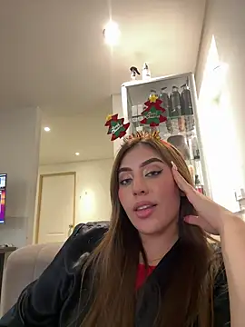 MaddyyLennon online show from 16, 12, 2024