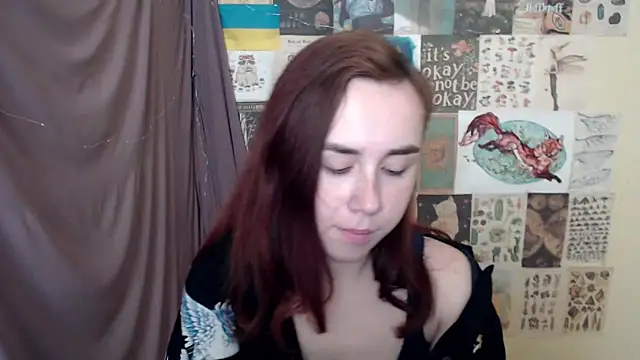 Snapshot of VeryVeryVeryShy_ chatting on 12, 11, 2025 VeryVeryVeryShy online show from 12, 11, 2025