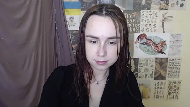 Snapshot of VeryVeryVeryShy_ chatting on 29, 11, 2025 VeryVeryVeryShy online show from 29, 11, 2025