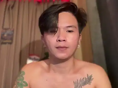 Snapshot of Sexy_Handsome_Drex chatting on 2, 4, 2026 Sexy Handsome Drex online show from 2, 4, 2026