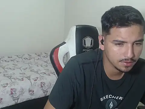 kylian 07 online show from 14, 4, 2026