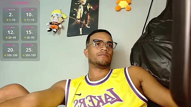 Snapshot of Bigcock_21cm_ chatting on 26, 10, 2025 Bigcock 21cm  online show from 26, 10, 2025