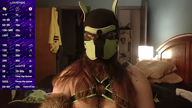 kinkywolf429 online show from 13, 9, 2025