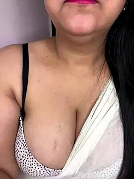 Snapshot of Zoya_Varma004 chatting on 21, 12, 2025 Zoya Varma004 online show from 21, 12, 2025