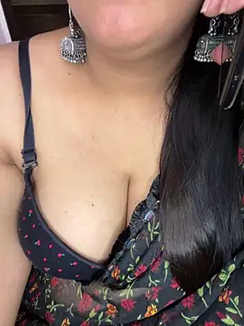 Snapshot of Zoya_Varma004 chatting on 11, 3, 2026 Zoya Varma004 online show from 11, 3, 2026