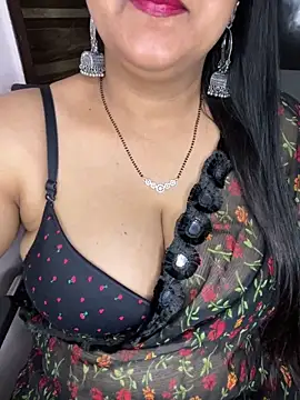 Snapshot of Zoya_Varma004 chatting on 17, 3, 2026 Zoya Varma004 online show from 17, 3, 2026