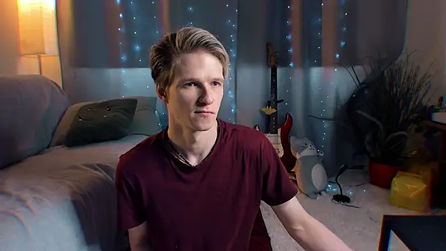 Breston Sweet online show from 7, 4, 2026