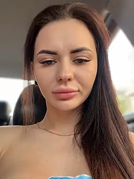 PrincessaHill  online show from 18, 11, 2025