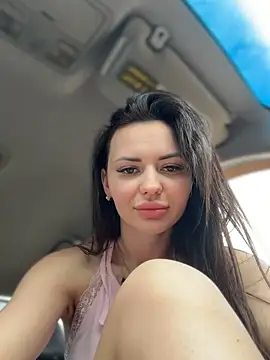 PrincessaHill  online show from 4, 6, 2026