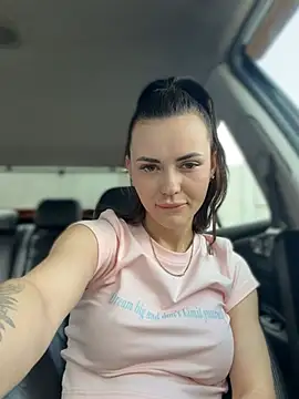 PrincessaHill  online show from 13, 6, 2026
