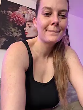 Snapshot of newMichelle chatting on 6, 3, 2026 newMichelle online show from 6, 3, 2026